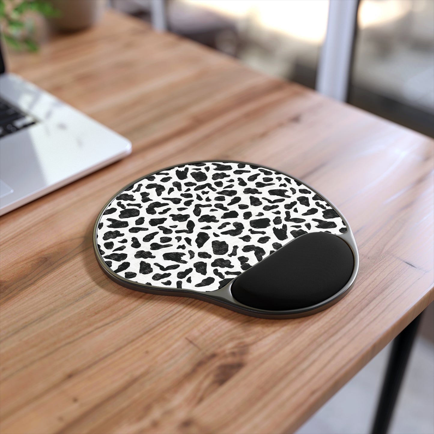 Black & White cow print Mouse Pad with Gel Wrist Rest